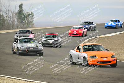 media/Jan-26-2025-CalClub SCCA (Sun) [[cfcea7df88]]/Group 4/Race/